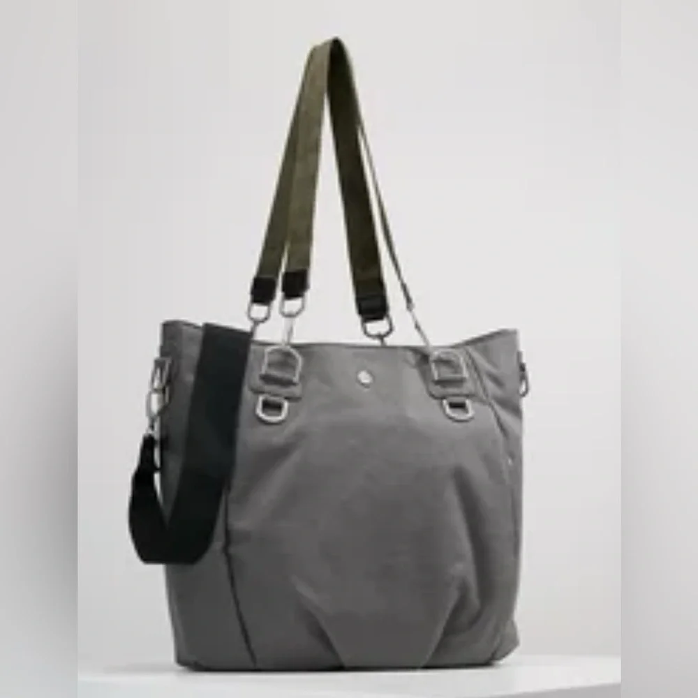 NWOT Lassig Green Label Mix 'n Match Diaper Bag with Accessories In Grey Fabric